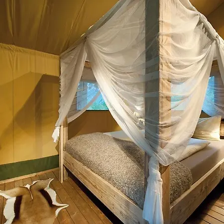 Ferienparadies Natterer See Neu Gotzens Room photo